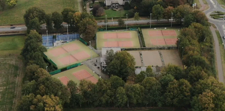 TPC Loon op Zand doneert 10 duizend euro aan Jeugdfonds