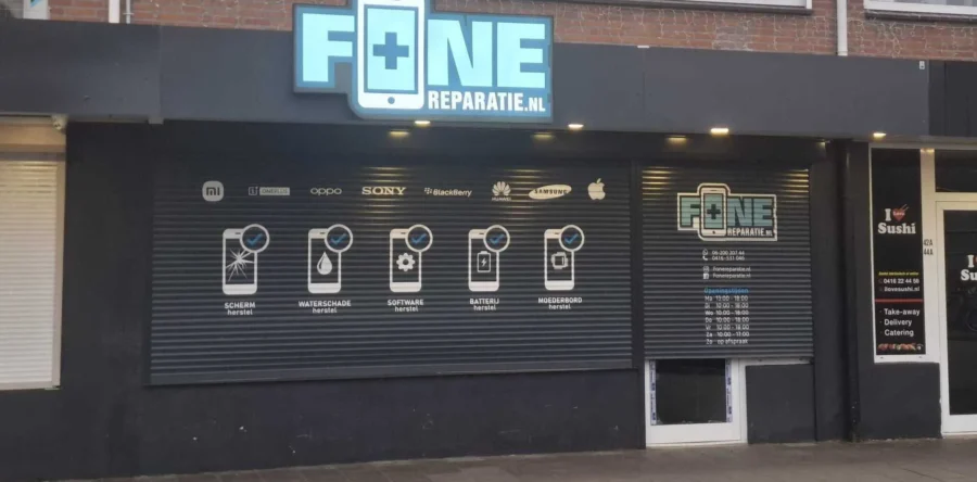 Telefoonwinkel in Waalwijk getroffen door inbraak met stoeptegel