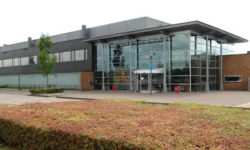 Gemeenten Dongen en Waalwijk sluiten uit voorzorg sporthallen