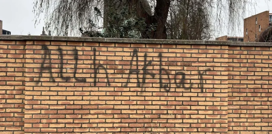 Graffiti ontdekt in centrum Waalwijk: ‘Onaanvaardbaar en respectloos’