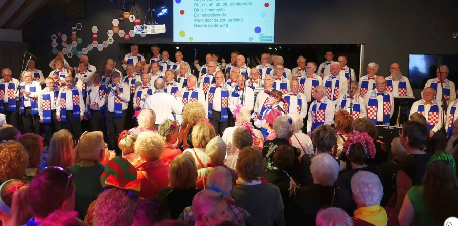 Meezingen, Ontmoeten en Feesten bij De Veuraovond