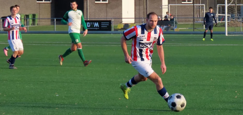 RWB ontsnapt na sterke start en wint uitduel met Woudrichem (3-4)