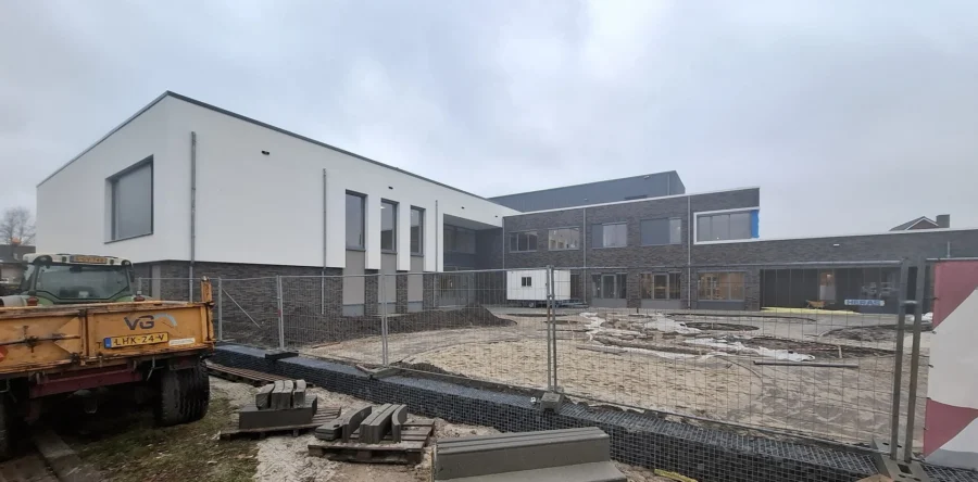 Na jaren is nieuw gebouw basisschool Heilig Hart bijna af (Video)