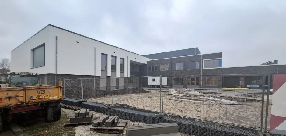 Na jaren is nieuw gebouw basisschool Heilig Hart bijna af (Video)