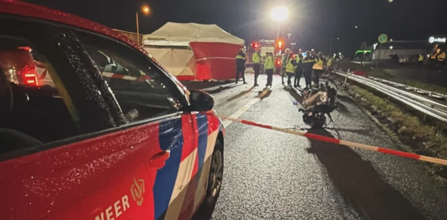 Politie kritisch op filmende omstanders bij dodelijk ongeluk A59