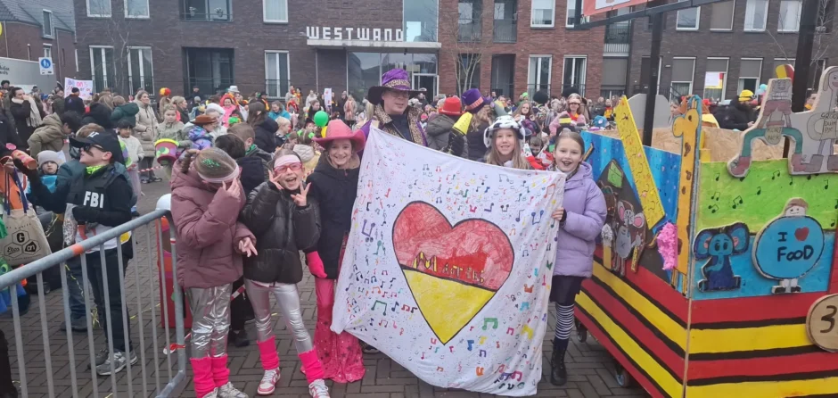 Carnavalsvrijdag: Kinderoptocht Kaatsheuvel en Prinsentour Waalwijk