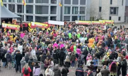 Carnaval is begonnen: in Turfstekerslaand barst het feestgedruis los