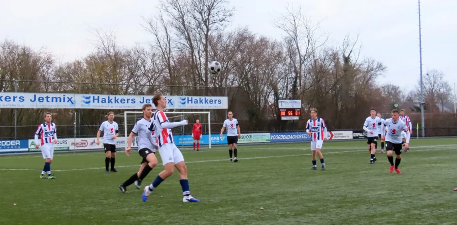 Sterk RWB beloont zich niet en verliest in slotfase bij Sleeuwijk
