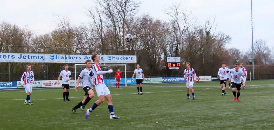 Sterk RWB beloont zich niet en verliest in slotfase bij Sleeuwijk