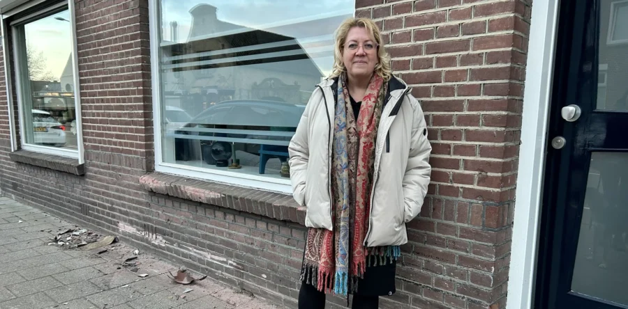 Grote schrik voor Debby Janssens na ongeval Gasthuisstraat (video)