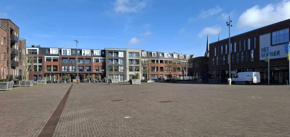 Dit willen Loonse partijen doen aan het 'versteende' Anton Pieckplein