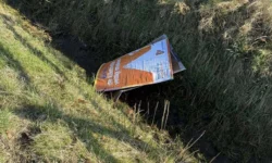 Borden VVD Loon op Zand weggehaald: “Blijf van andermans spullen af”