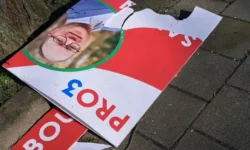 Pro3-borden in Loon op Zand slachtoffer van vandalisme