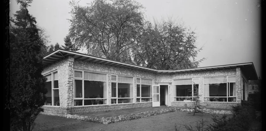 Opening expositie 70 jaar Parkpaviljoen