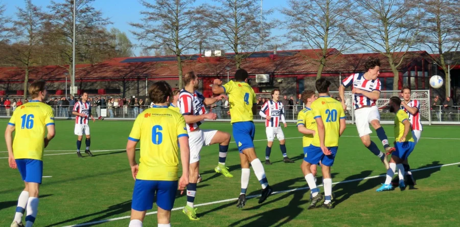 RWB overtuigt met 4-2 zege op DESK na sterke eerste helft