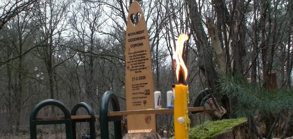 Nieuw coronamonument onthuld in Gedenkbos De Spinder (video)