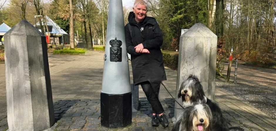 Docent en leerlingen Willem van Oranje College lopen Alpe D'Huzes