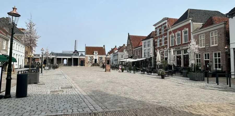 Inwoners nog niet enthousiast over nieuwe Vismarkt: ‘Planten nodig’