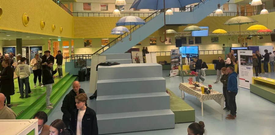 Succesvolle beroepenavond op het Dr. Mollercollege