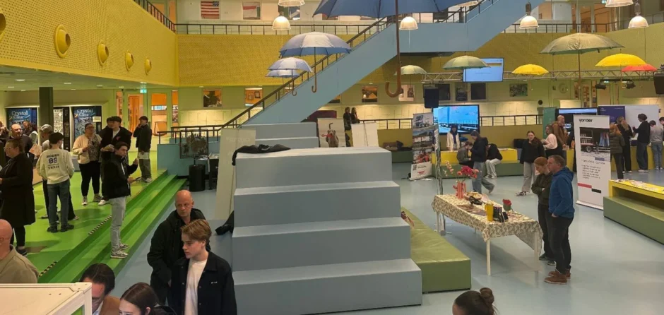 Succesvolle beroepenavond op het Dr. Mollercollege