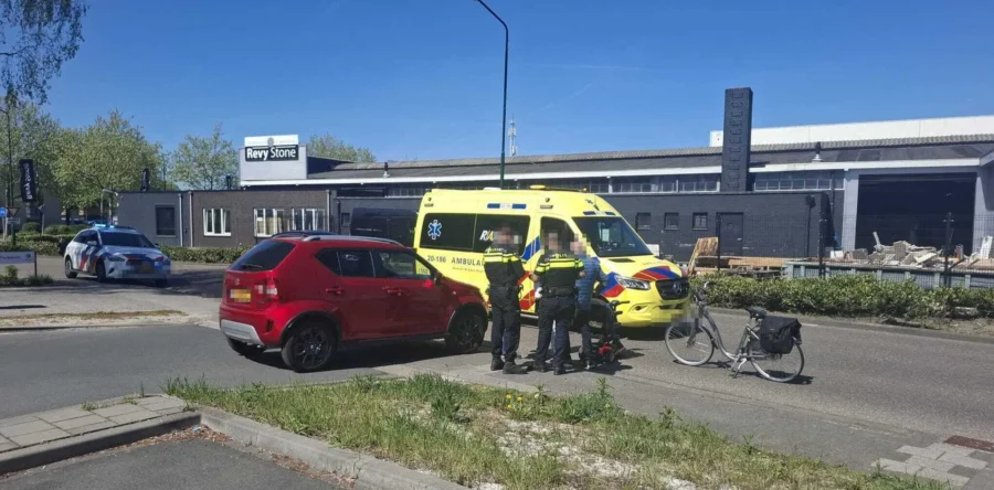 Aanrijding in Kaatsheuvel: hulpdiensten naar Schotsestraat