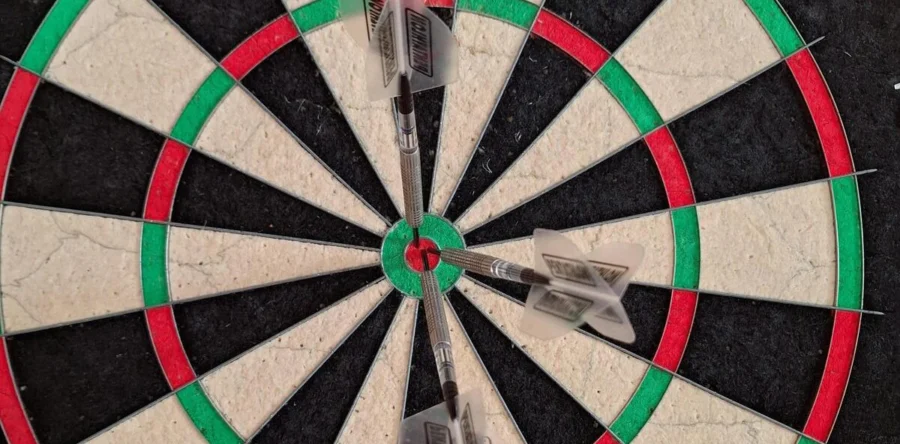 Van Gerwen hoopt op resultaat Premier League na Koningsdagincident