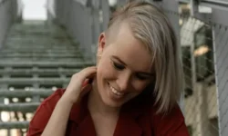 Waspikse Lois Rutters kreeg Long COVID: ‘Voelde alsof ik dement werd’