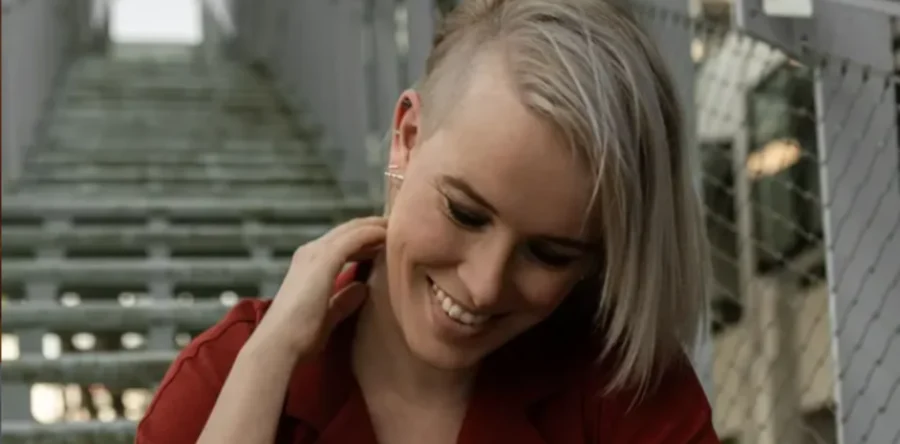 Waspikse Lois Rutters kreeg Long COVID: ‘Voelde alsof ik dement werd’