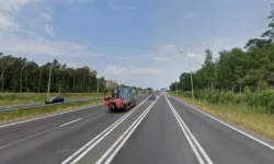 Bestuurder spoorloos na autocrash op Midden-Brabantweg Kaatsheuvel