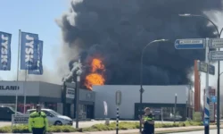 Update: dik rookgordijn bij megabrand meubelboulevard Waalwijk