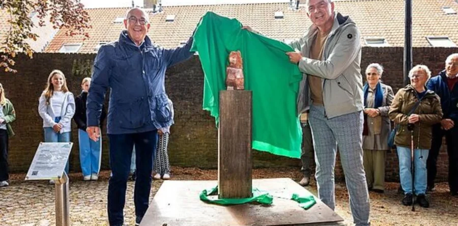 Nieuw kunstwerk voor sokkelproject onthuld in Heusden