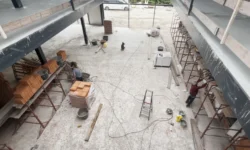 Nieuw centrumgebouw Pukkemuk krijgt steeds meer vorm (Video)