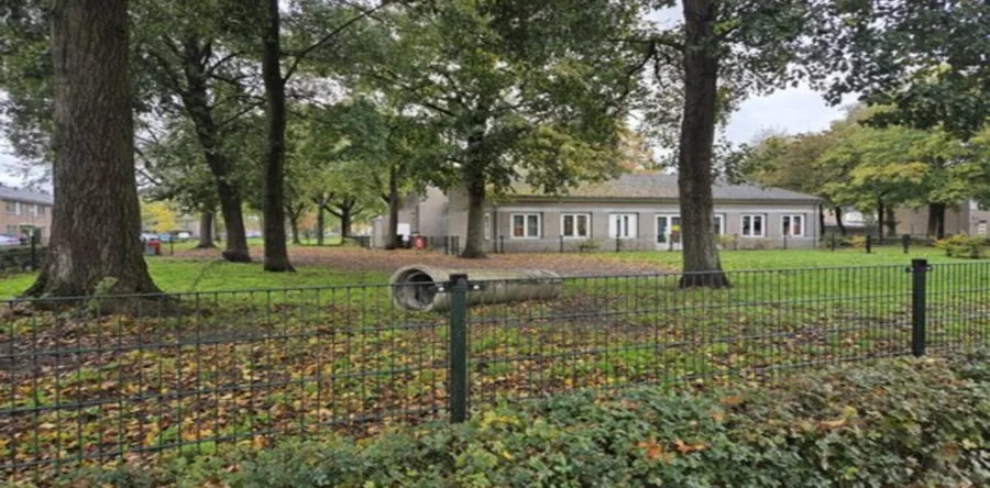 371 handtekeningen voor behoud honden-uitrenveld Zanddonk in Waalwijk