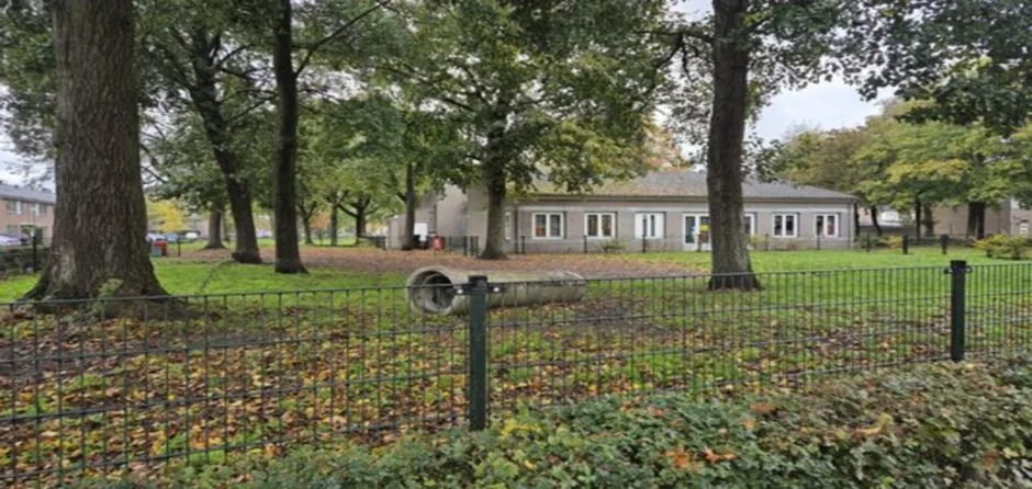 371 handtekeningen voor behoud honden-uitrenveld Zanddonk in Waalwijk