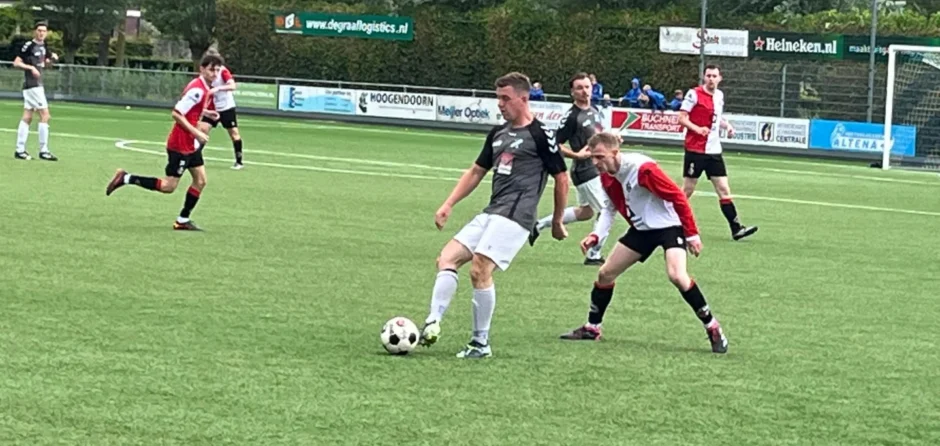 Olympia 60 verliest doelpuntrijke play-off finale
