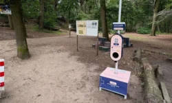 Gemeente Loon op Zand helpt bij het insmeren van zonnebrand