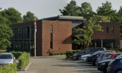 Hospice in Waalwijk krijgt donatie Hervormde gemeente Besoyen