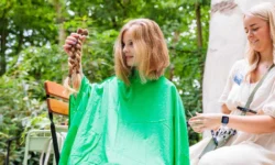 25 vlechten gedoneerd tijdens bijzondere knipactie in de Efteling