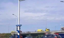 Ongeluk op A59 tussen Waalwijk en Drunen: afrit dicht