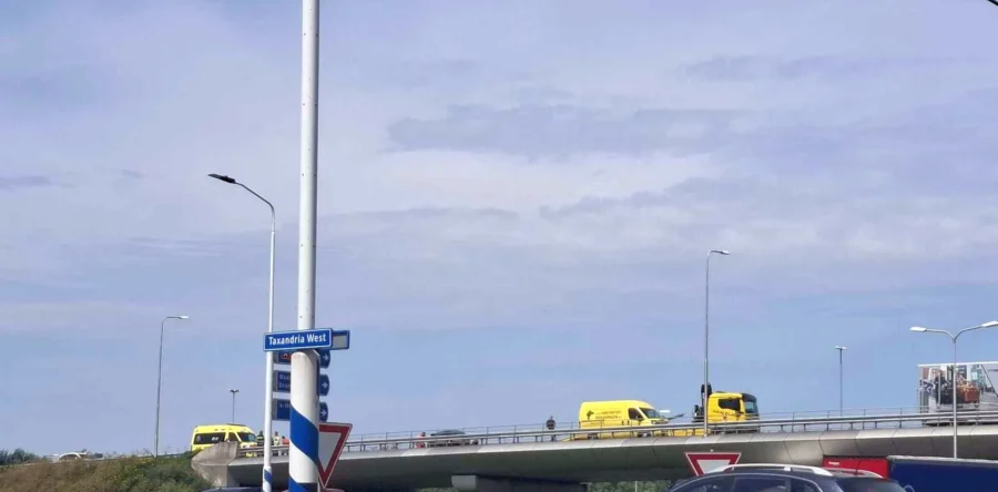 Ongeluk op A59 tussen Waalwijk en Drunen: afrit dicht