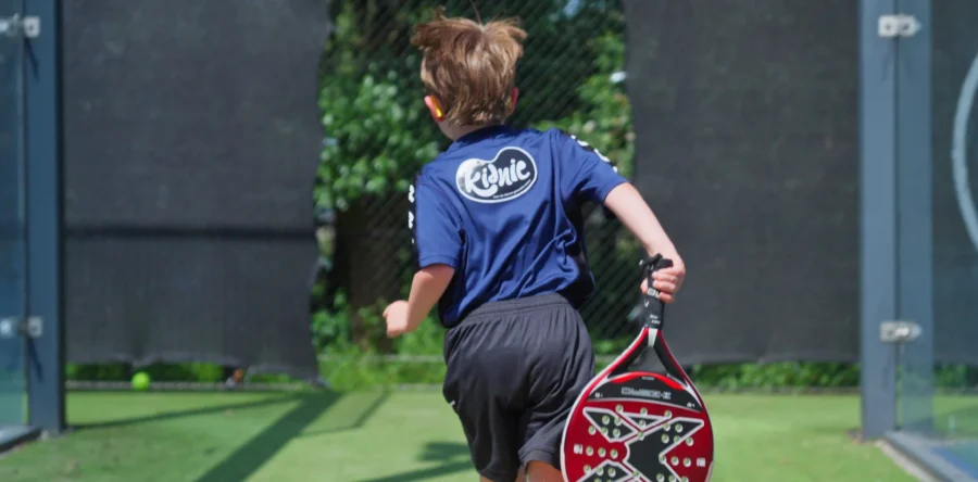 The Padellers Waalwijk organiseert evenement voor Padel4Kidnie