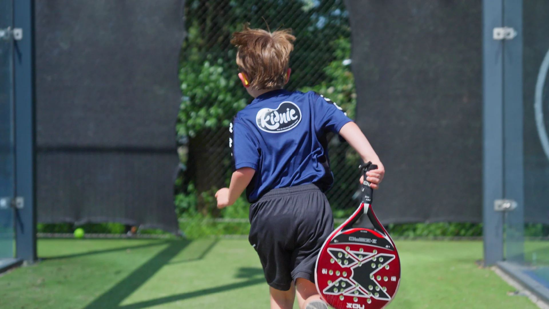 The Padellers Waalwijk organiseert evenement voor Padel4Kidnie