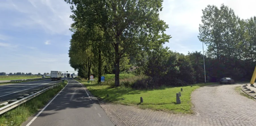 Flinke botsing tussen twee voertuigen op A59 bij Sprang-Capelle