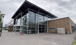 Schade aan Sporthal De Slagen blijkt complexer dan gedacht (Video)
